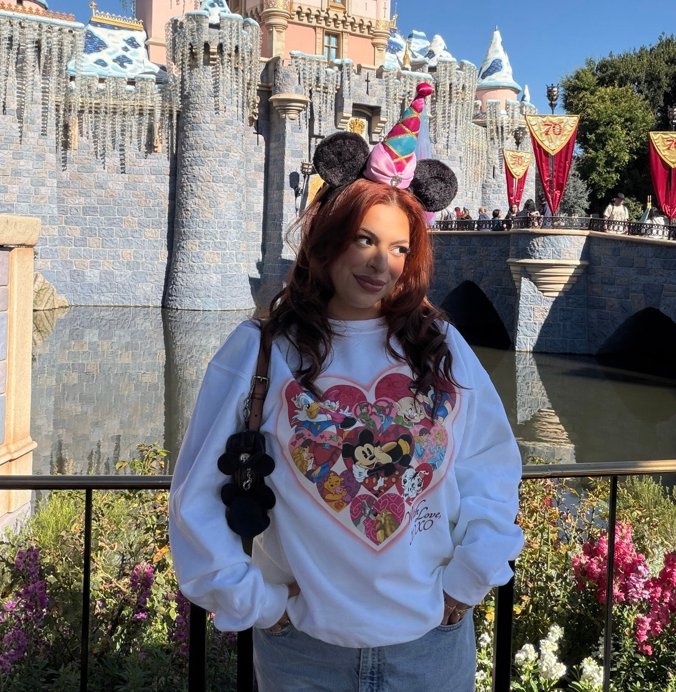 WITH LOVE CREWNECK
