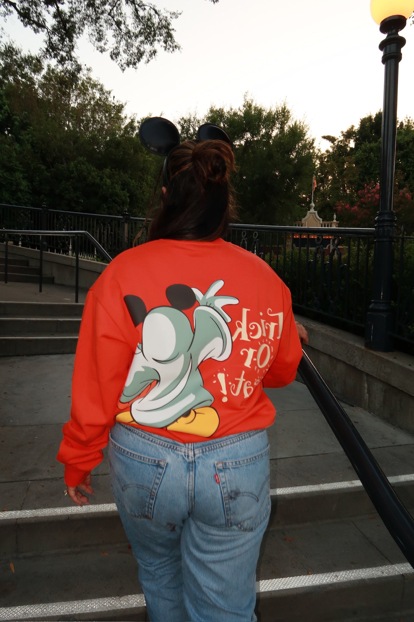 TRICK OR TREAT MM CREWNECK (ORANGE) (PREORDER)