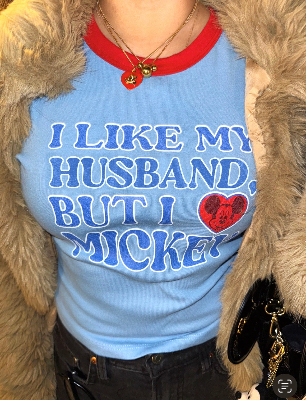 LIKE HUSBAND, <3 MICKEY BABY RIB TEE