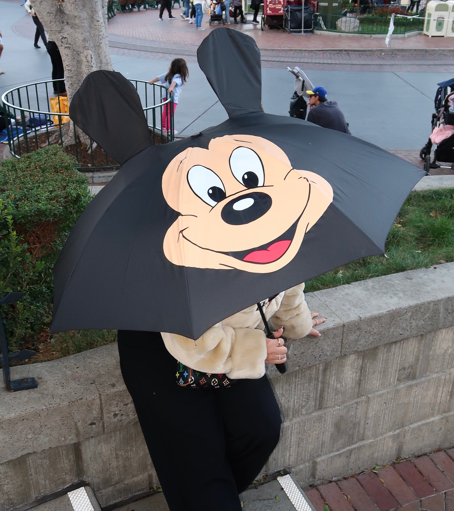 MM UMBRELLA RAIN OR SHINE ☀️