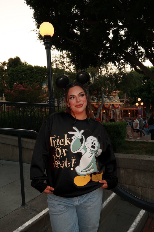 TRICK OR TREAT MM CREWNECK (BLACK)